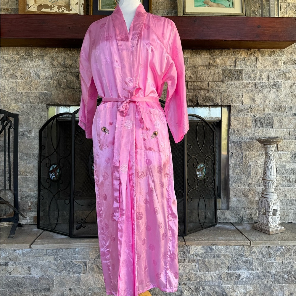 Vintage Pink Embroidered Peacock Satin Robe - Picture 2 of 14